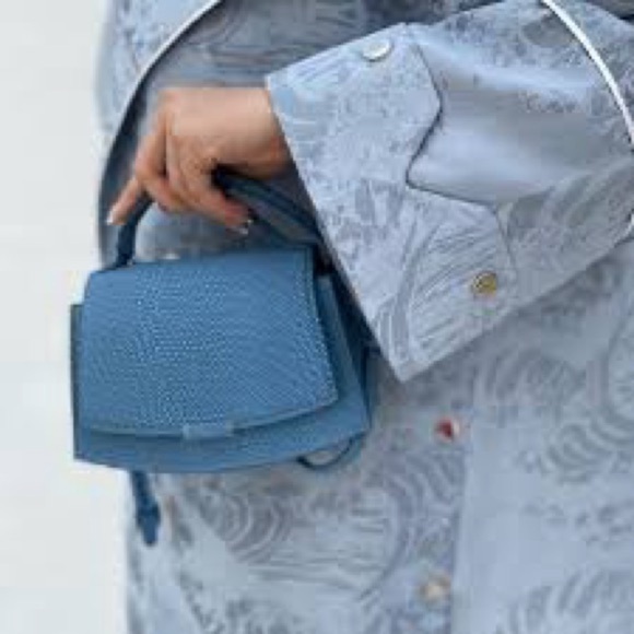 Zara Handbags - Elegant Blue Crossbody Handbag